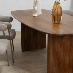 Vane Living Eettafels|Aki Eettafel bruin Deens Ovaal 200cm