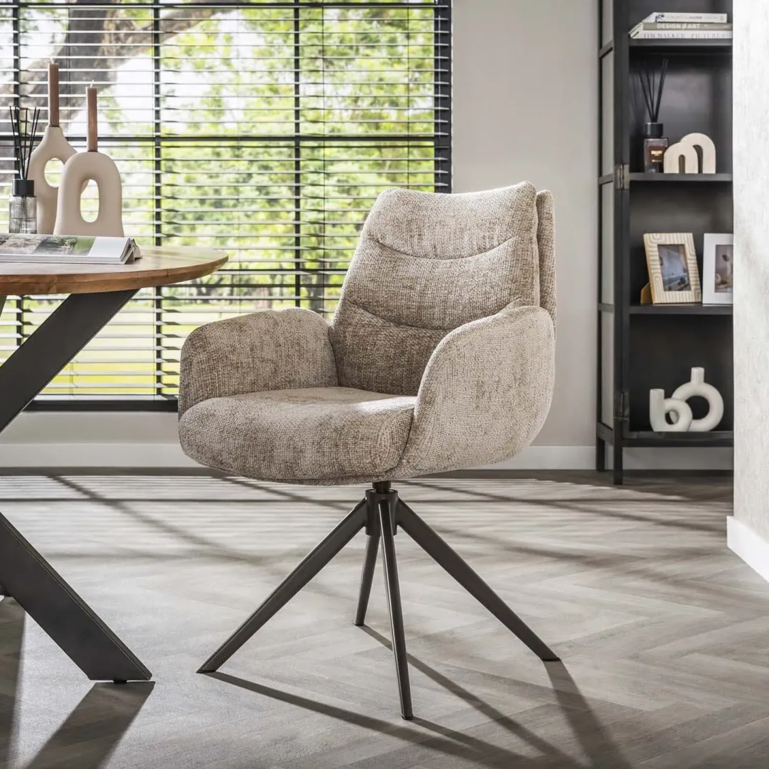 Kalfort Eetkamerstoelen|Aldira Eetkamerstoel Hoven zand-bruin