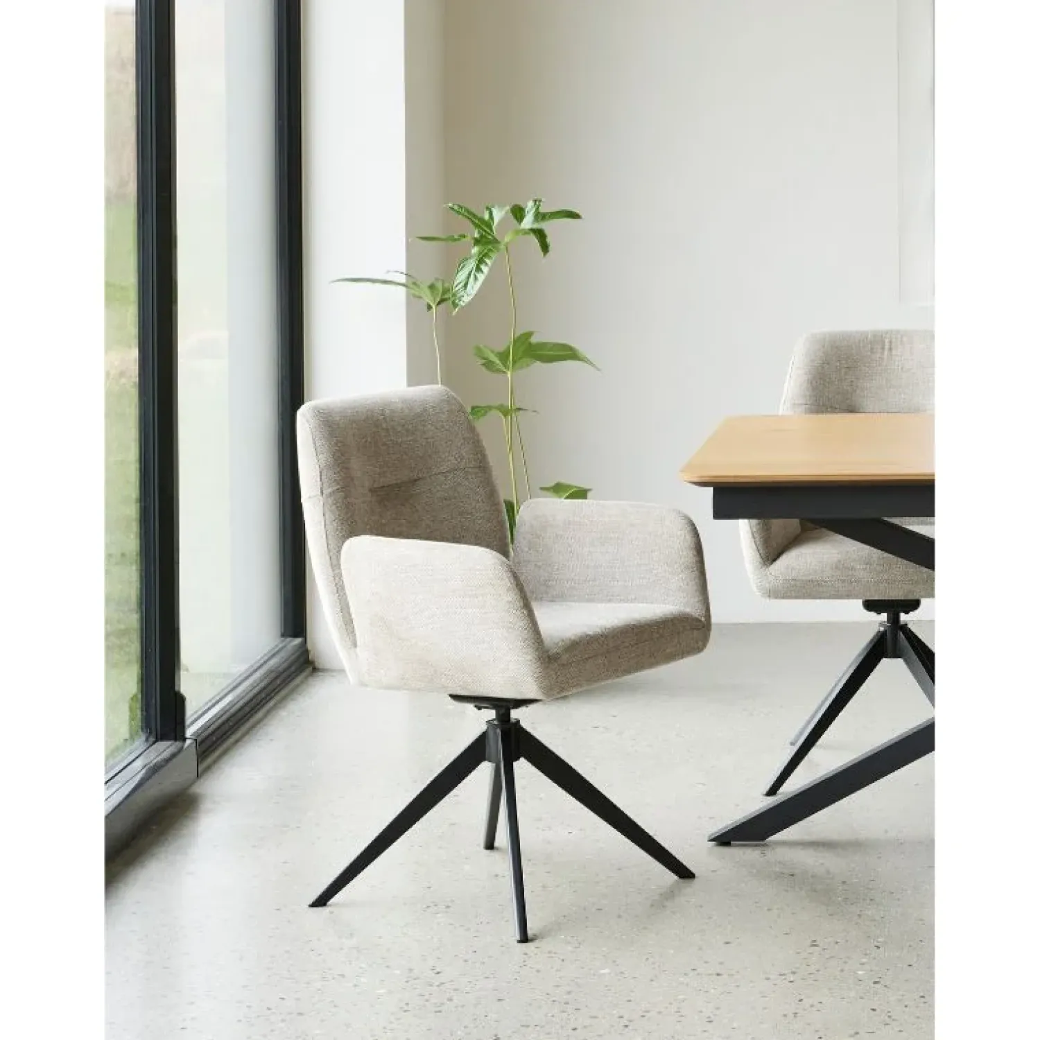 LykkeHome Eetkamerstoelen|Amira Eetkamerstoel zand