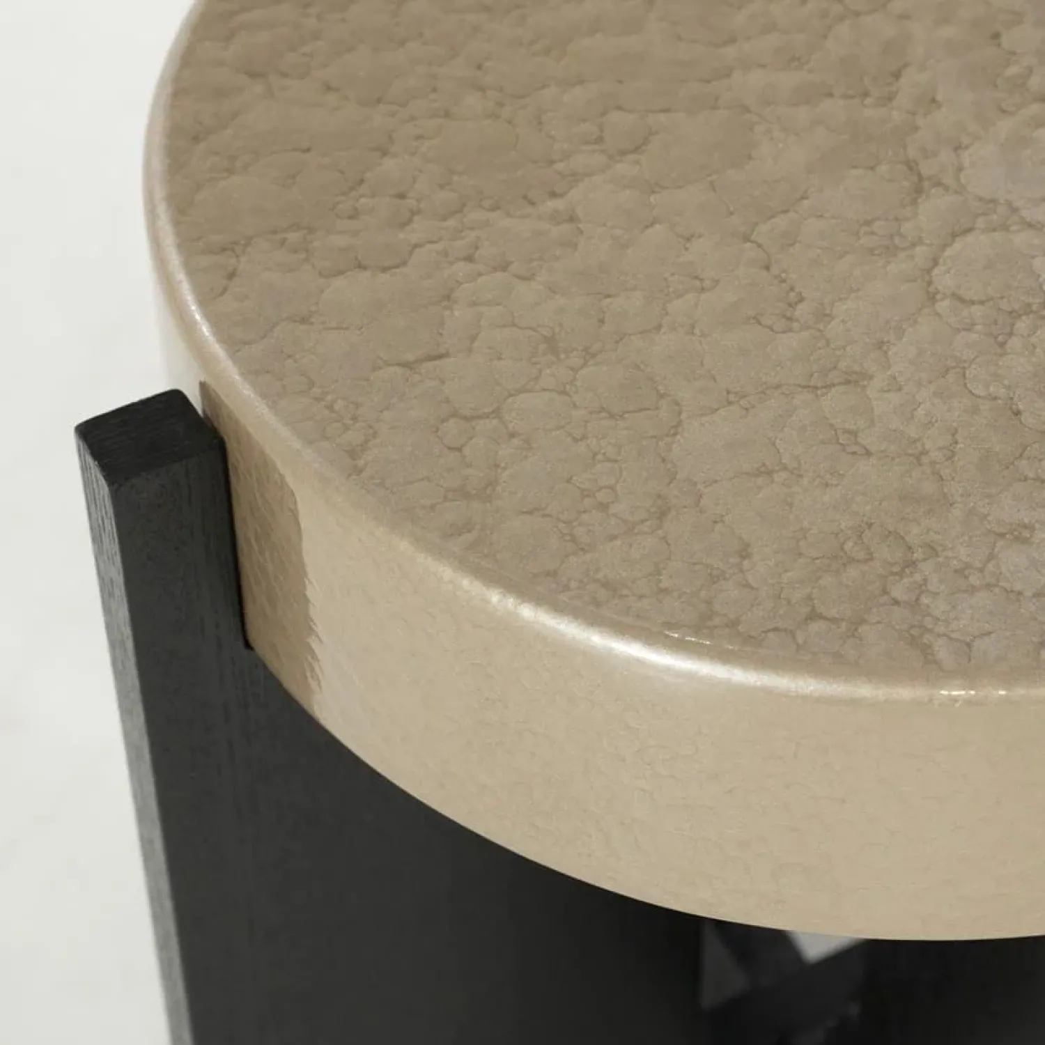 Eleonora Bijzettafels|Bijzettafel Juliet beige 40cm