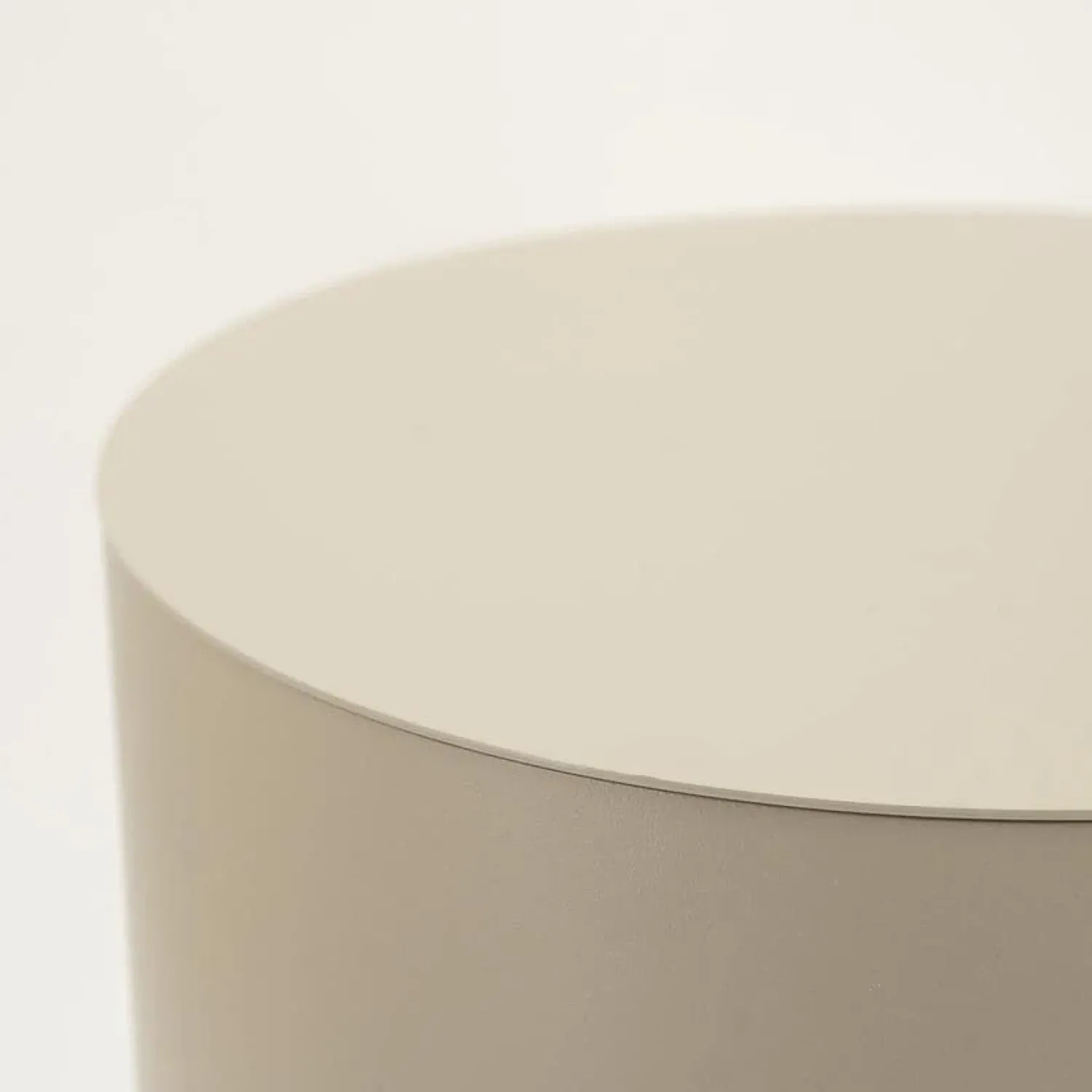 By Boo Bijzettafels|Bijzettafel Mesita Taupe 37cm