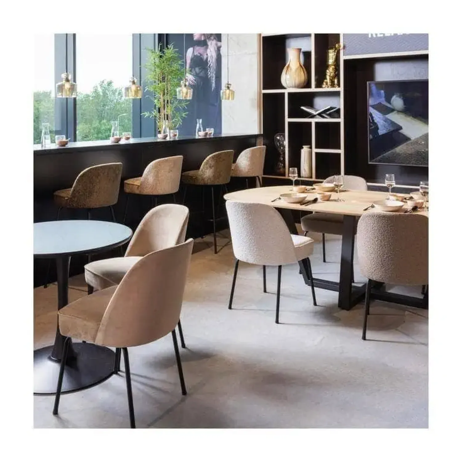 WOOOD Onderstellen|Bistro Tafelpoot trompet metaal zwart