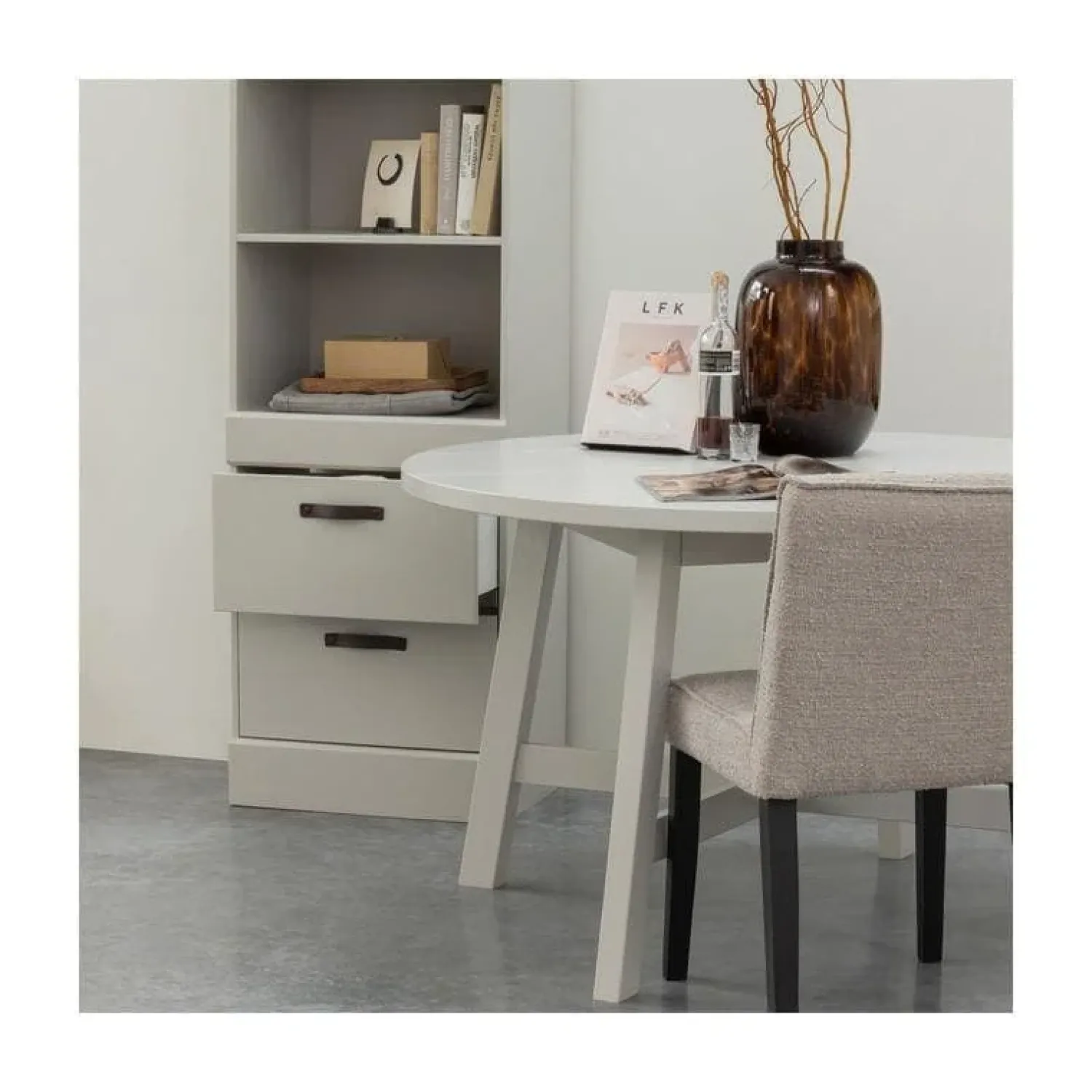 WOOOD Boekenkasten|Industriele Kasten|Bold Boekenkast grenen wit