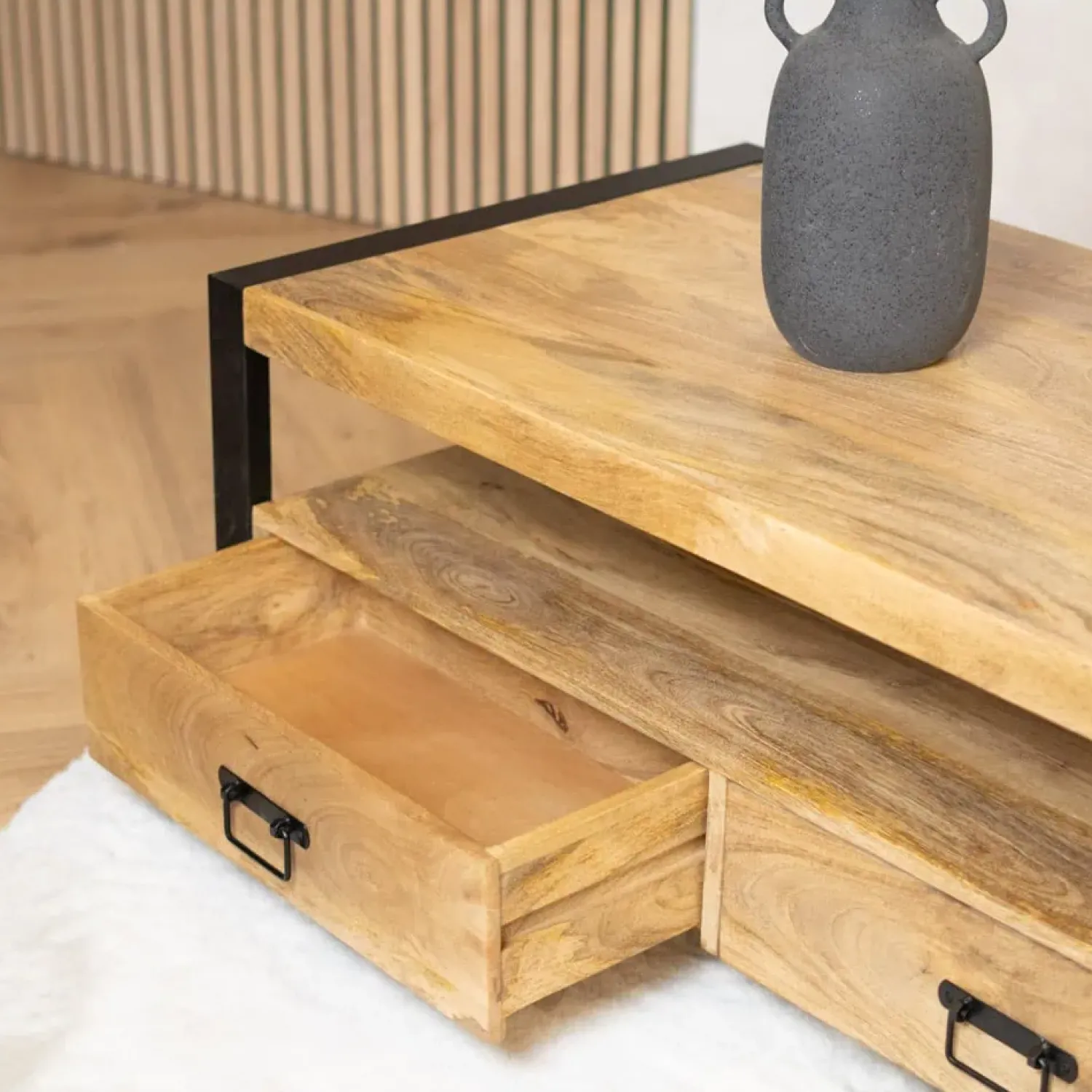 Furndea Salontafels|Britt salontafel industrieel mangohout met 4 lades 120cm