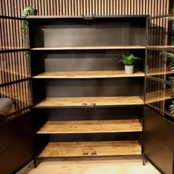Cavetown Wandkasten|Vitrinekasten|Buffetkast industrieel Trevor zwart/ houten planken 140cm