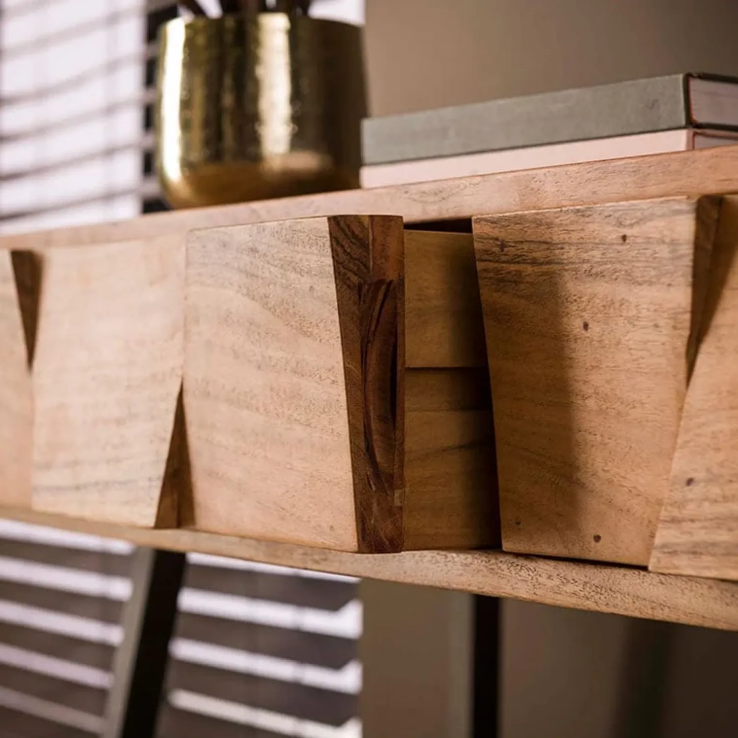 Kalfort Sidetables|Caressa kaptafel industrieel 125cm