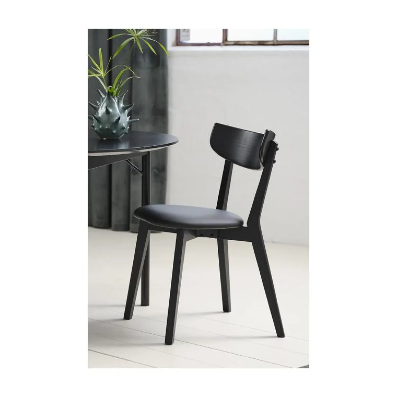 LykkeHome Eetkamerstoelen|Cari Eetkamerstoel zwart