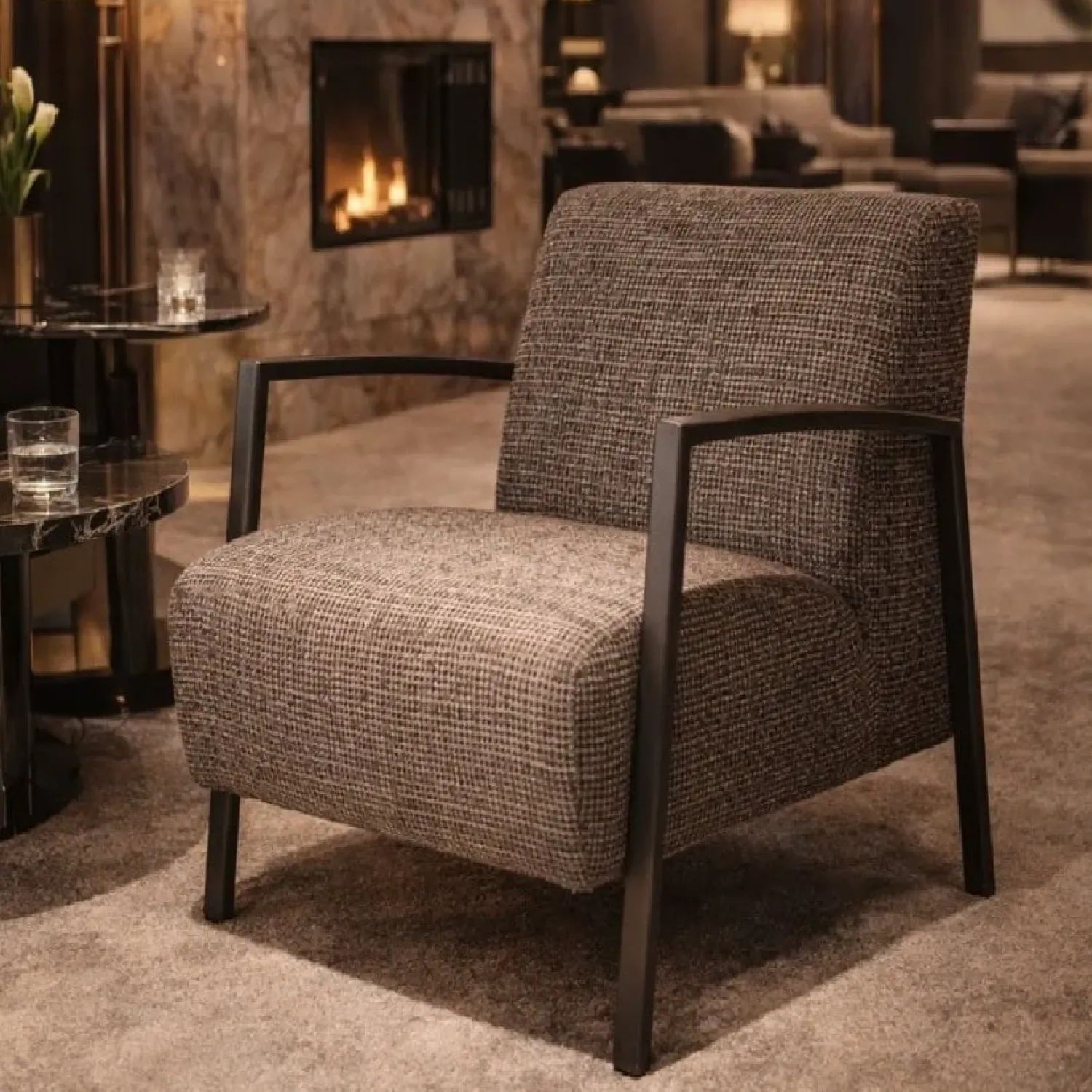 Cavetown Fauteuils|Charlie fauteuil met metalen armleuning