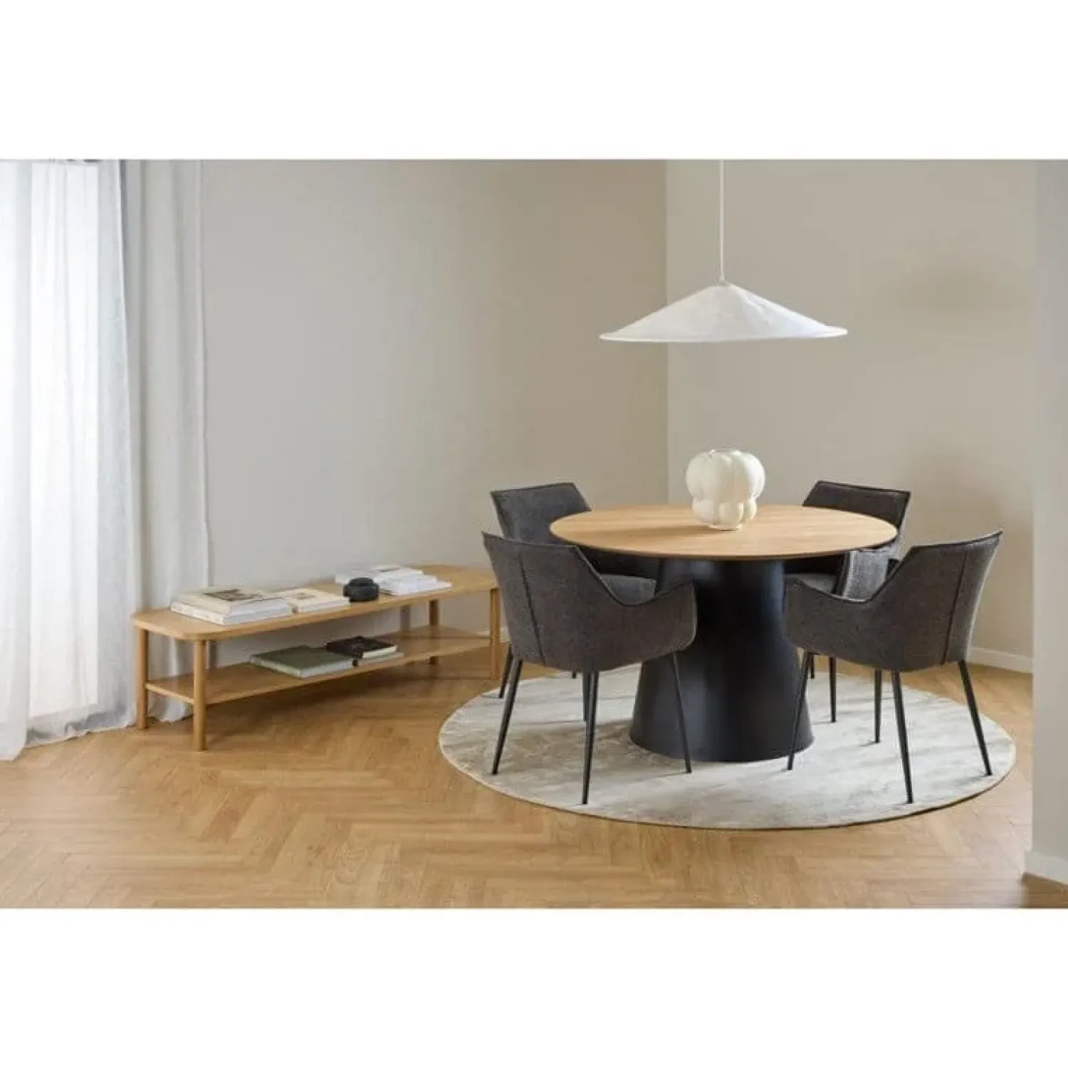 Nordhavn Eettafels|Dalvik Eettafel Rond Naturel met Zwarte poot 120cm