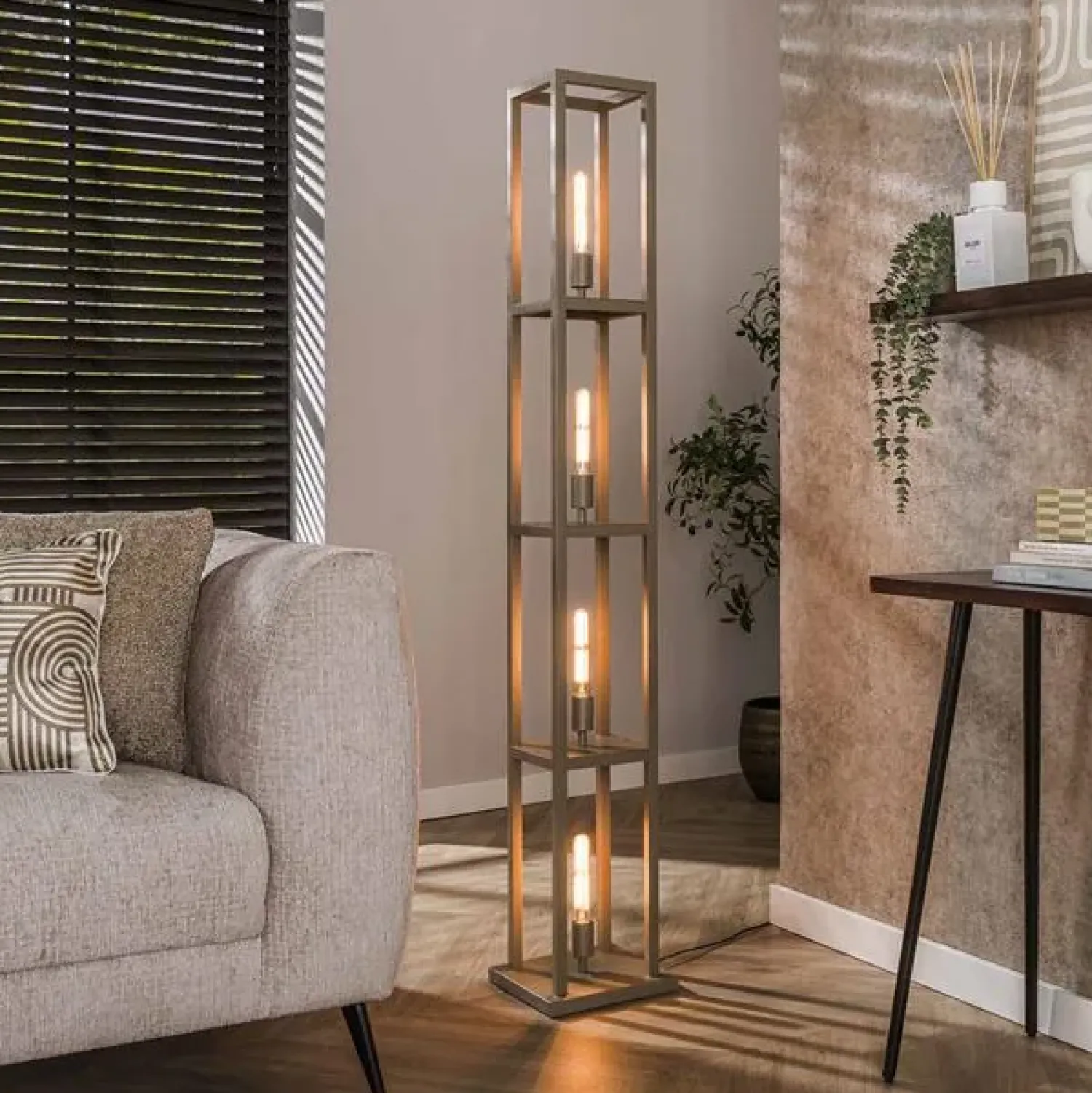 Kalfort Vloerlampen|Debby 4-lichts Vloerlamp Beige