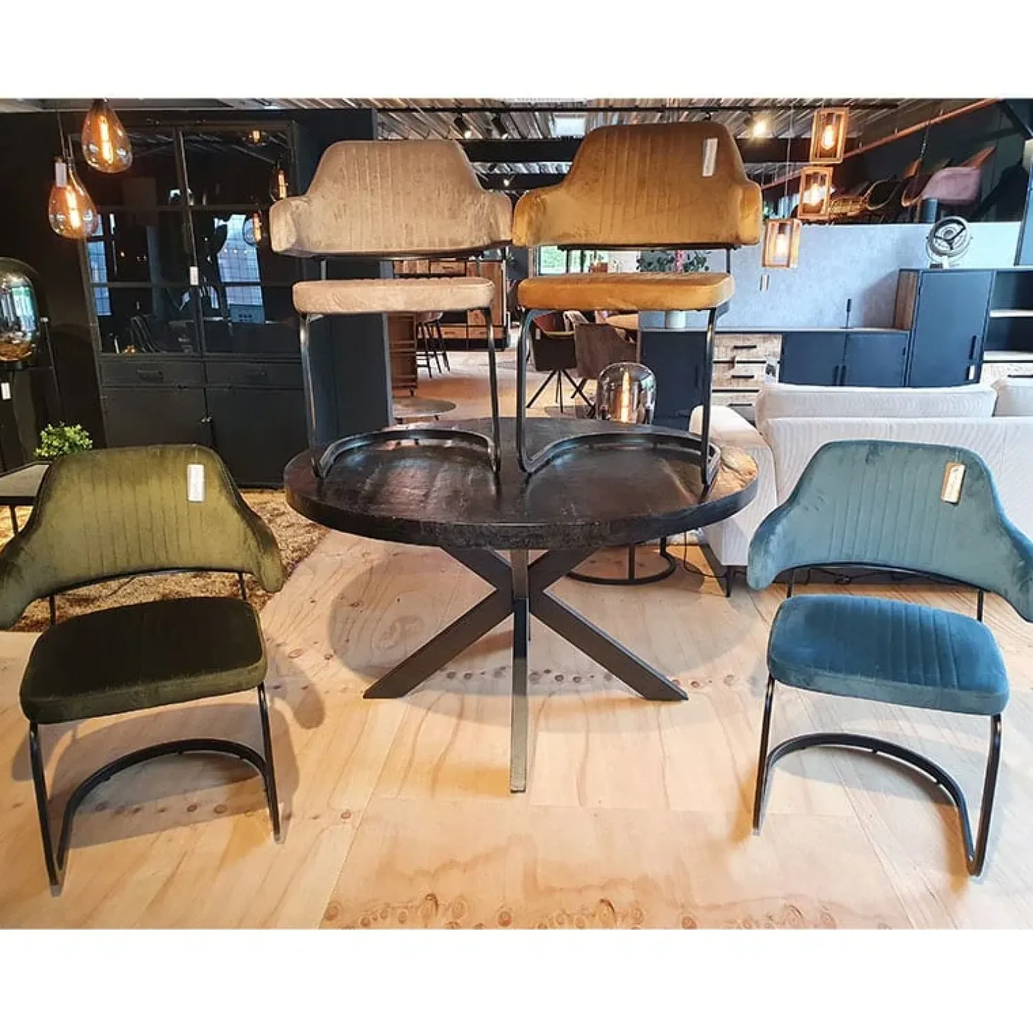 Cavetown Eettafels|Dewida eetkamerset rond met 6 stoelen