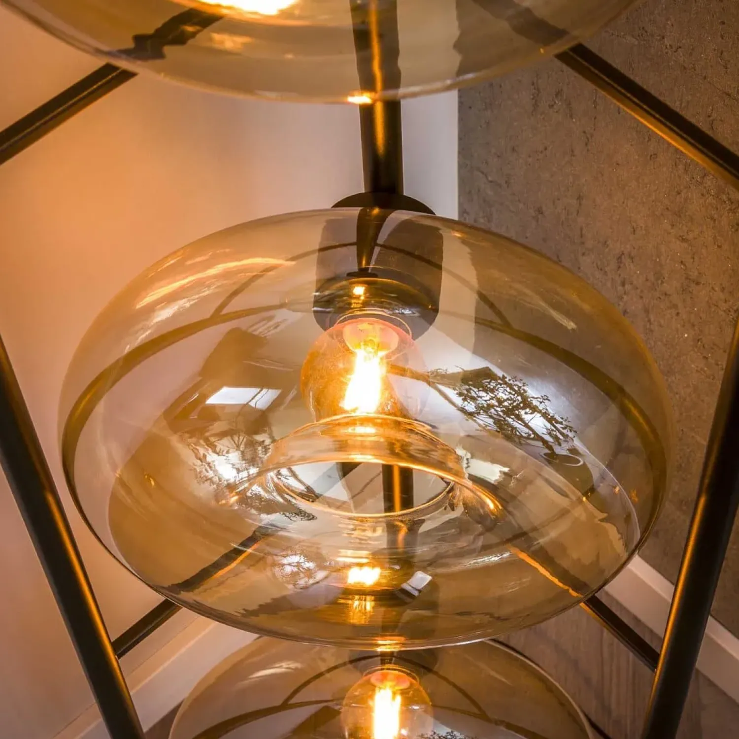 Kalfort Vloerlampen|Doris 4-lichts Vloerlamp Amber glas