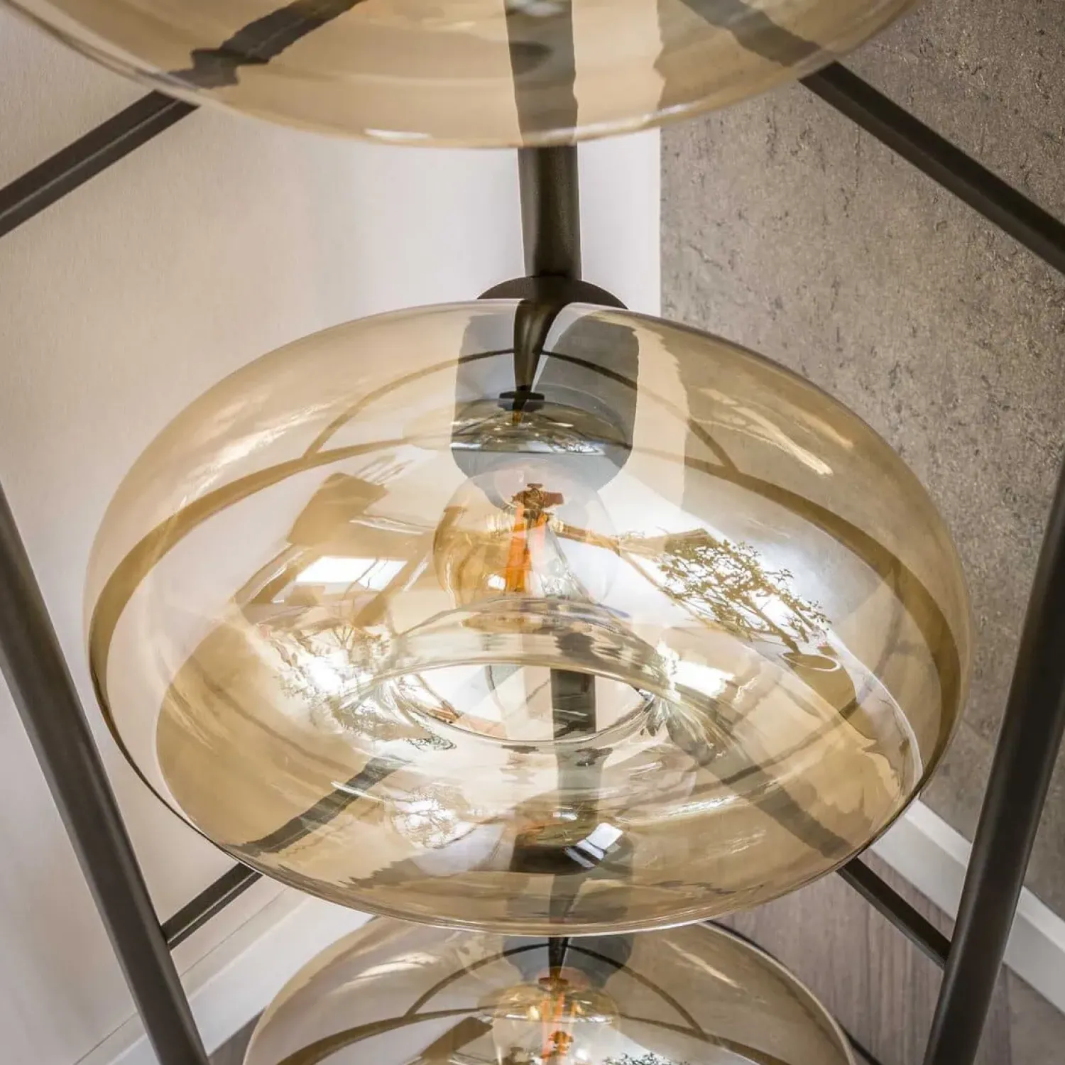 Kalfort Vloerlampen|Doris 4-lichts Vloerlamp Amber glas