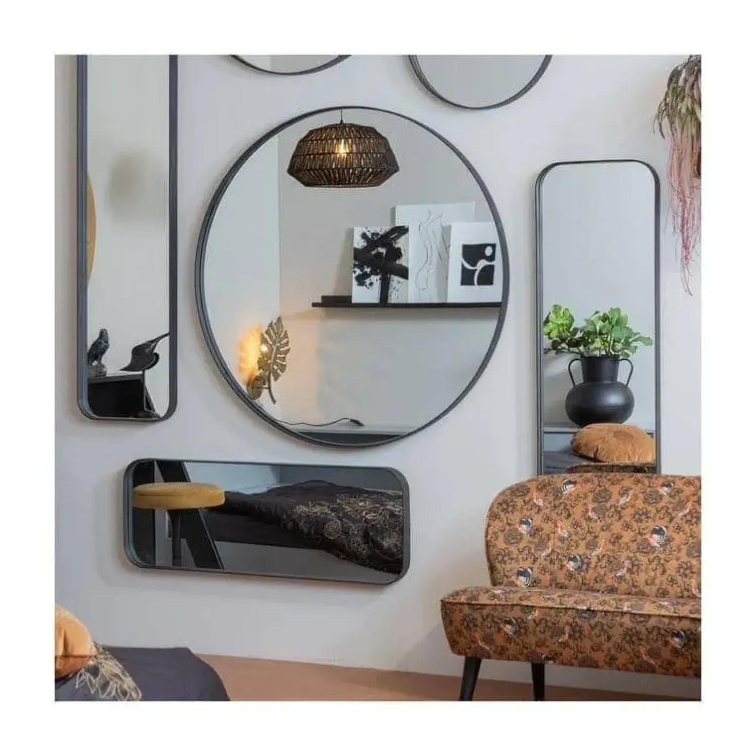 WOOOD Spiegels|Doutzen Spiegel rond metaal zwart 115cm