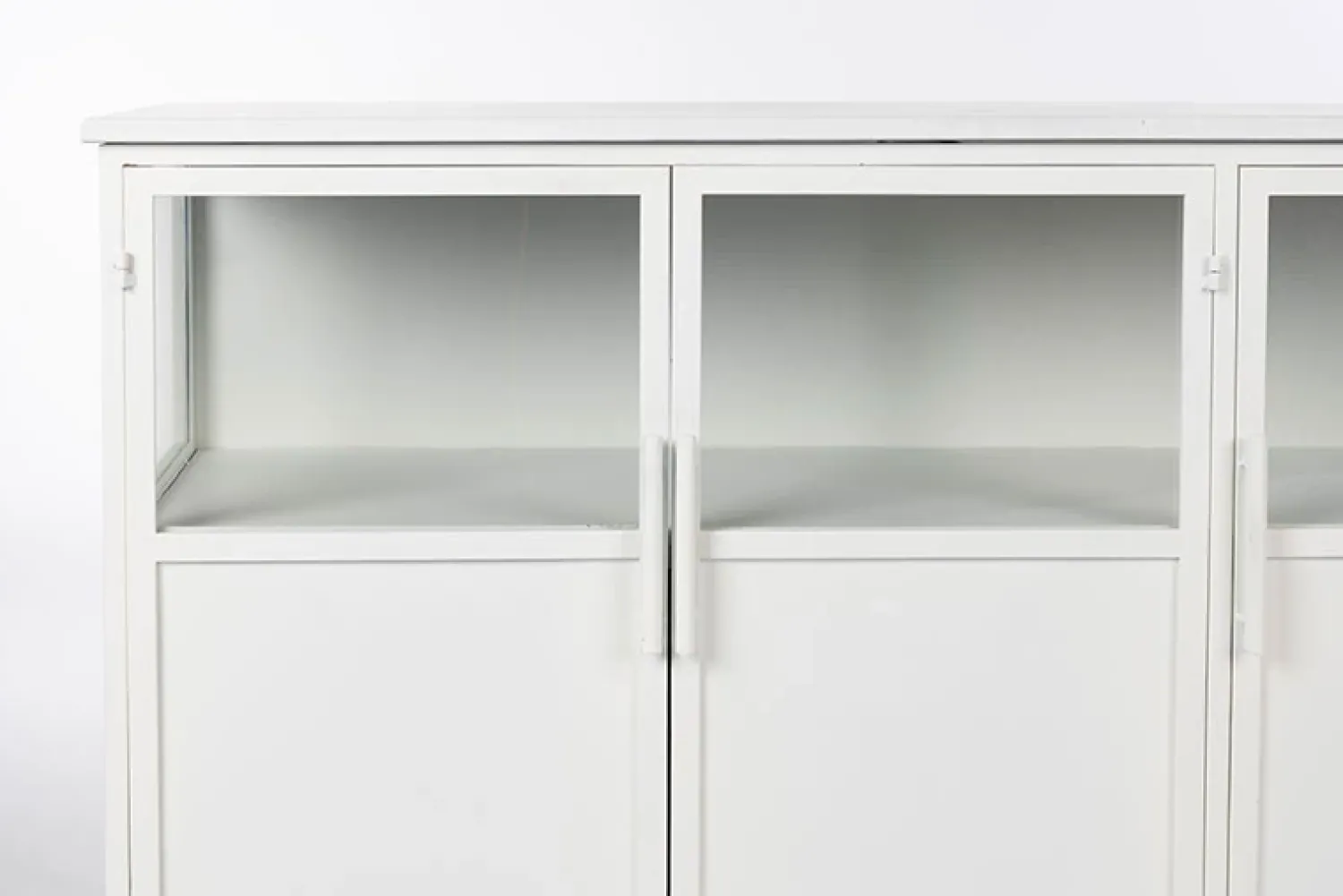 NORI Living Dressoirs|Industriele Kasten|Dressoir Miya laag