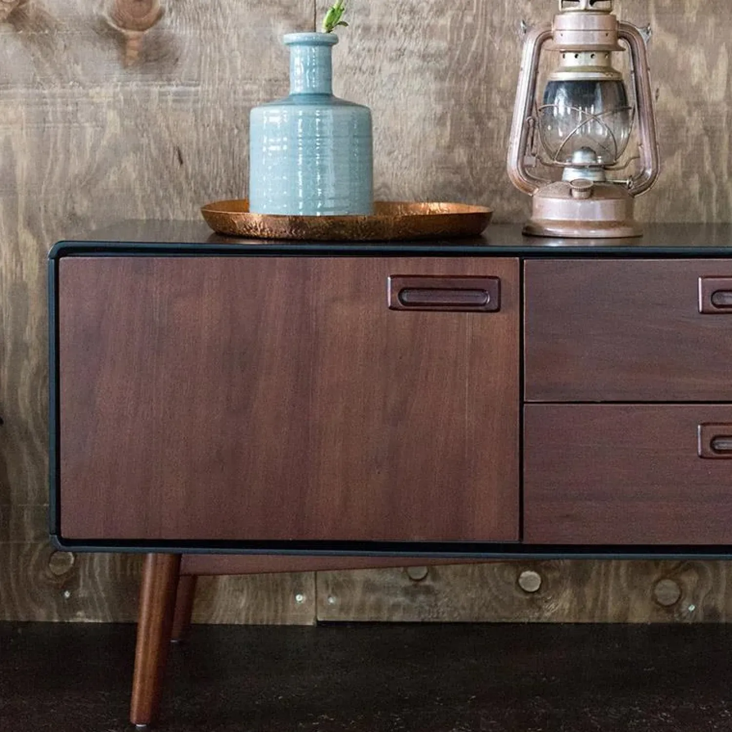 Dutchbone Dressoirs|Industriele Kasten|Juju Dressoir Laag