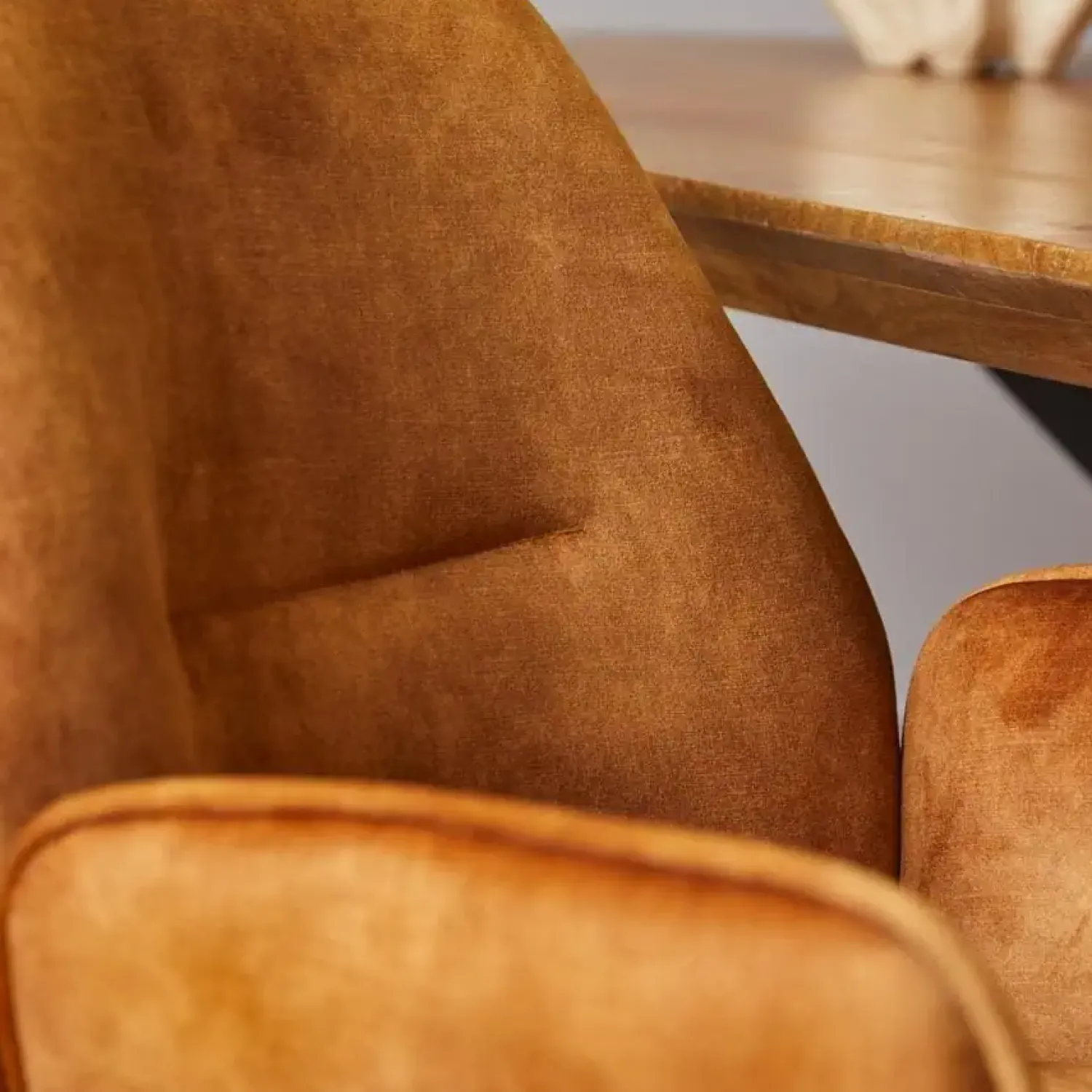 Furndea Eetkamerstoelen|Eetkamerstoel Brigitte Gold