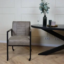 Cavetown Eetkamerstoelen|Eetkamerbanken|Eetkamerstoel Emilio vierkant frame