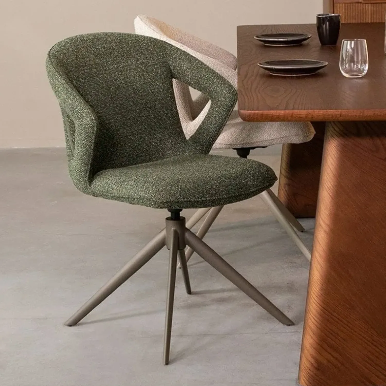 Label51 Eetkamerstoelen|Eetkamerstoel Zurich Forest Boucle