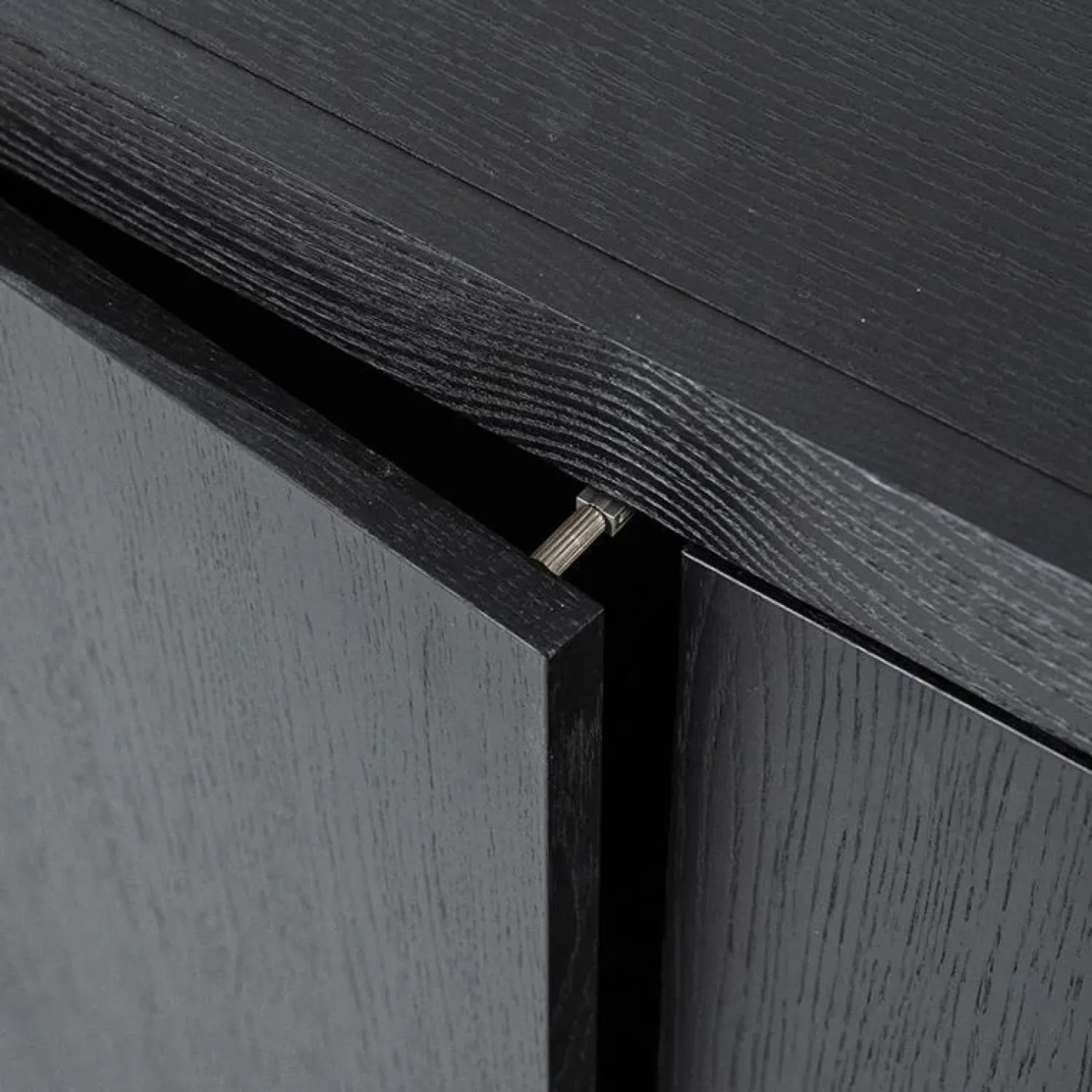 Eleonora Dressoirs|Industriele Kasten|dressoir Helsinki 200cm zwart