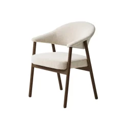 LykkeHome Eetkamerstoelen|Eliza Eetkamerstoel zand met walnoot poot