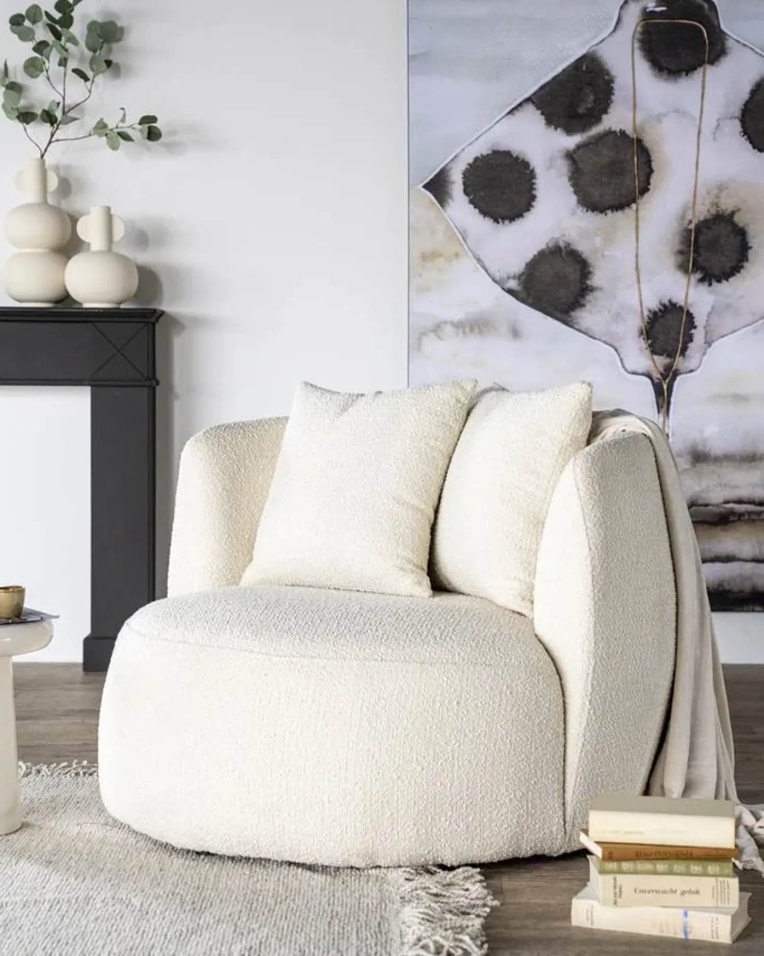 Eleonora Fauteuils|Fauteuil Louis met kussen beige spark