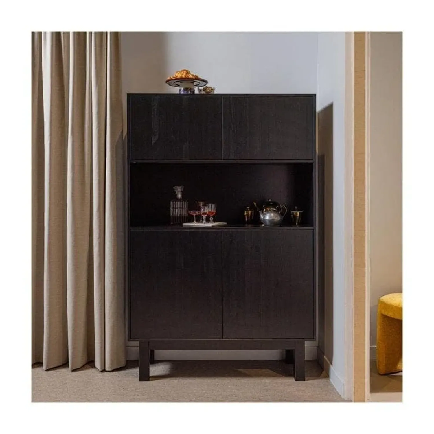 WOOOD Barkasten|Industriele Kasten|Finca Buffet-/drankkast grenen zwart 110cm