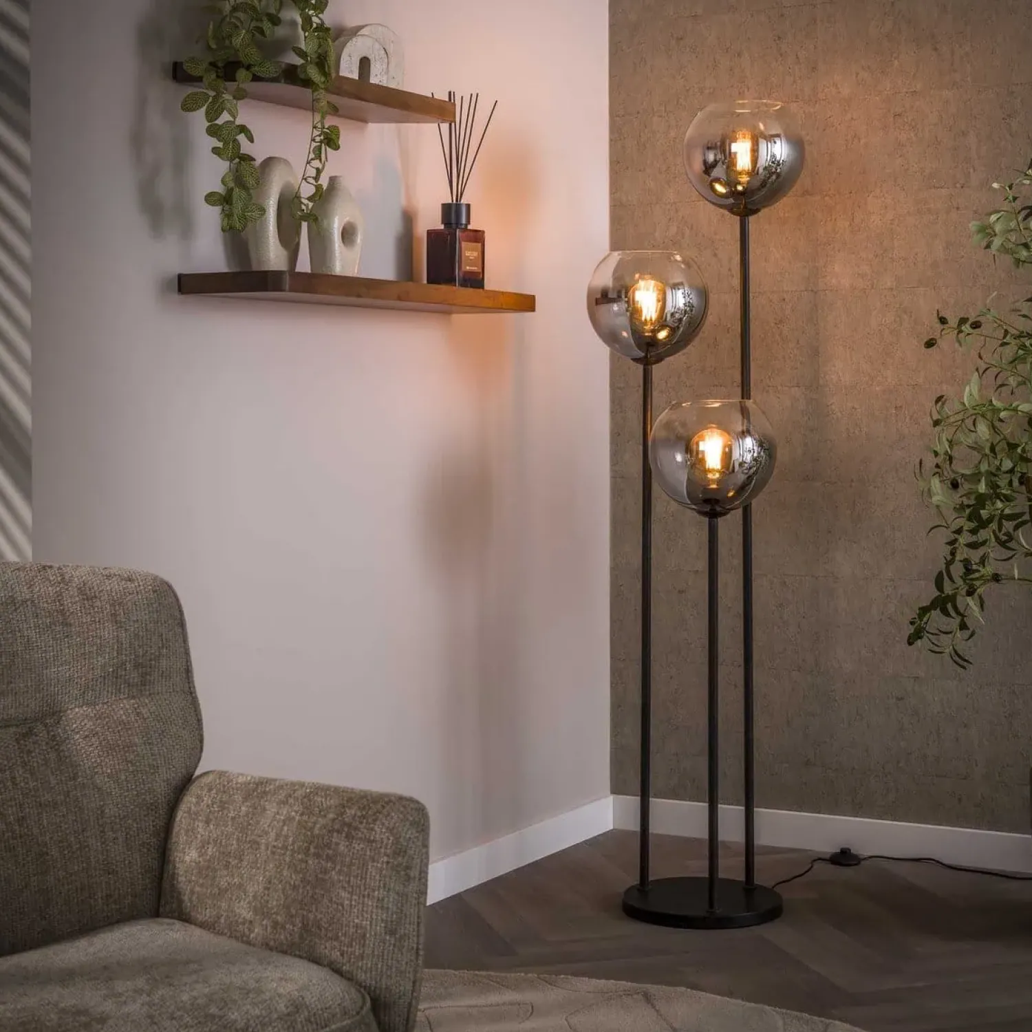 Kalfort Vloerlampen|Galsa 3-lichts Vloerlamp Smoke glas