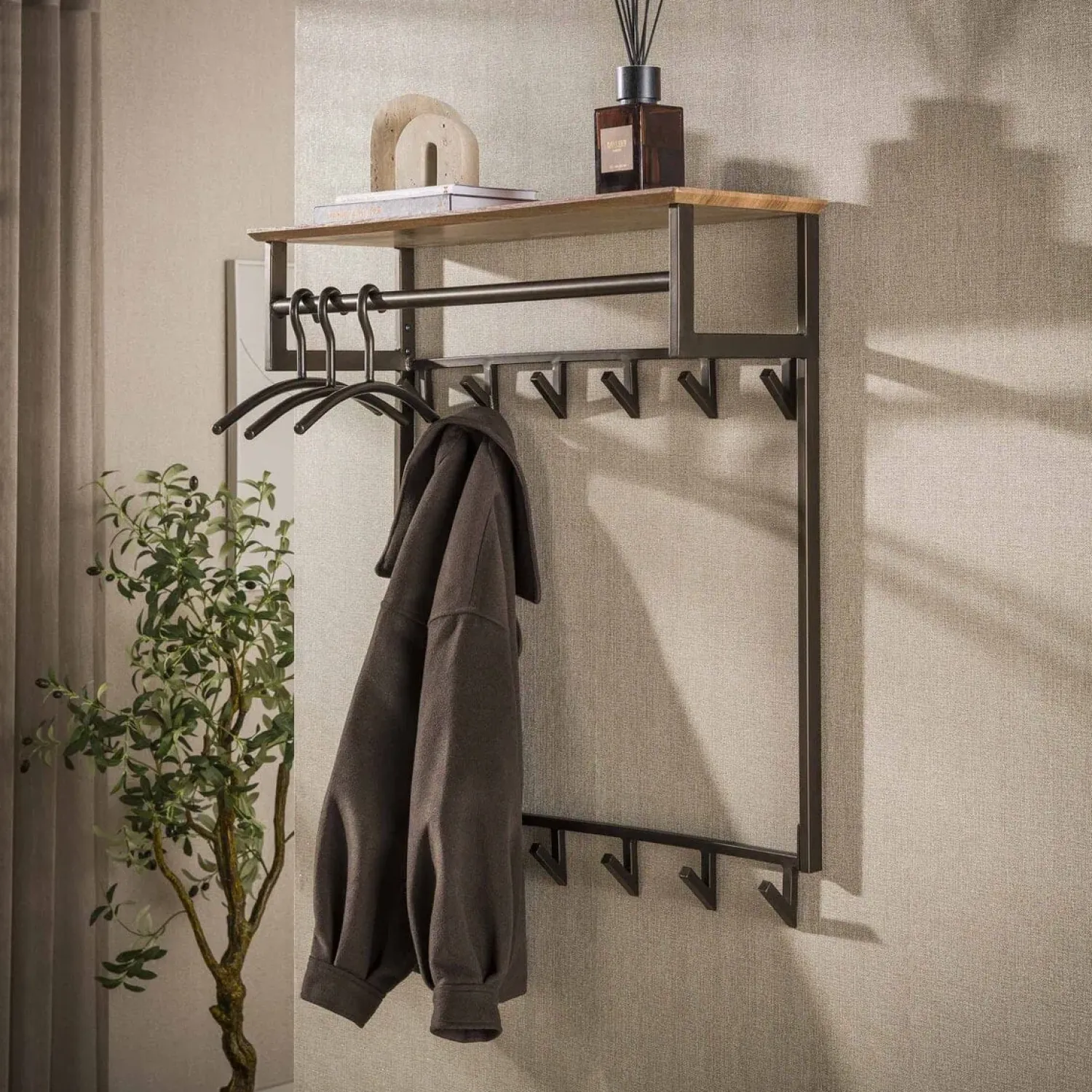 Kalfort Kapstokken|Gustavo Kapstok Hoog 12 haken Bruin 80cm