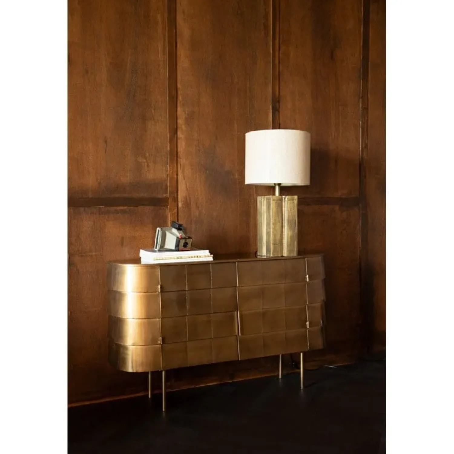 Dutchbone Dressoirs|Industriele Kasten|Hanna Dressoir Goud 117cm