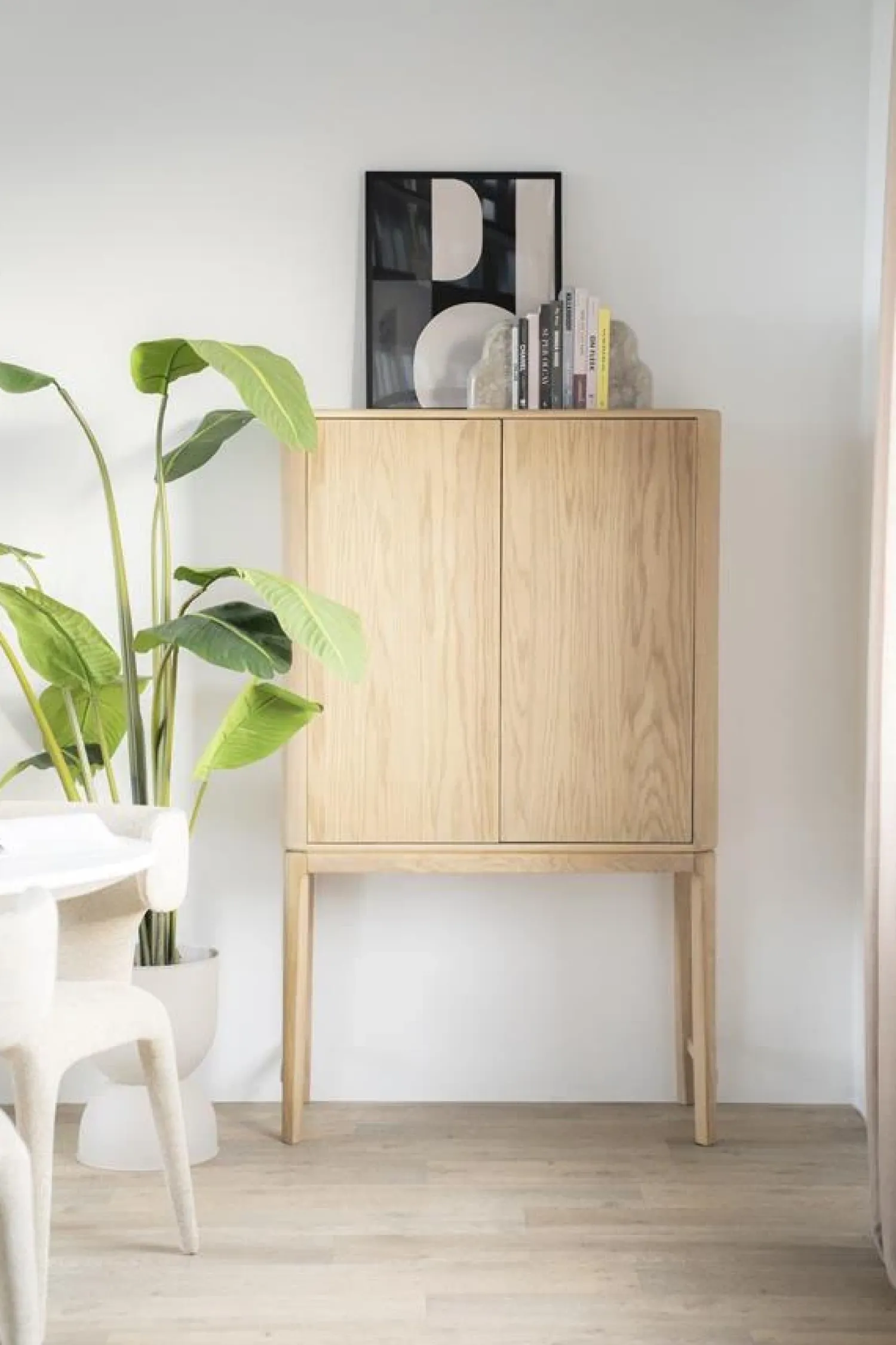 Eleonora Wandkasten|Industriele Kasten|Harvey Wandkast Eikenhout 90 cm