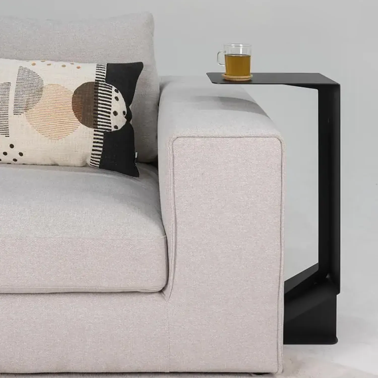 Redin Design Bijzettafels|Ivan Bijzettafel Zwart metaal