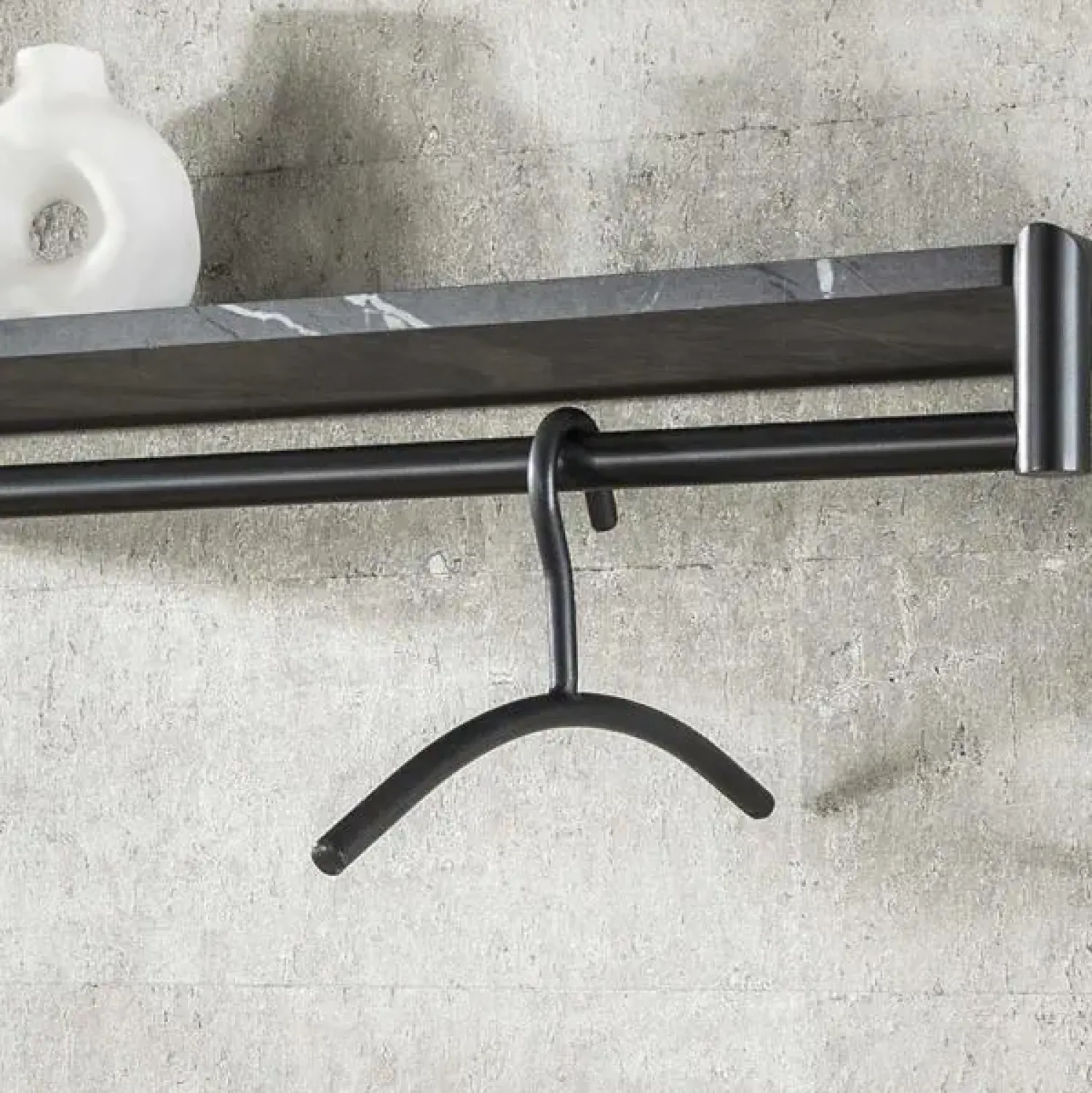 Kalfort Kledinghangers|Jacob Kledinghangers gun metal set van 6