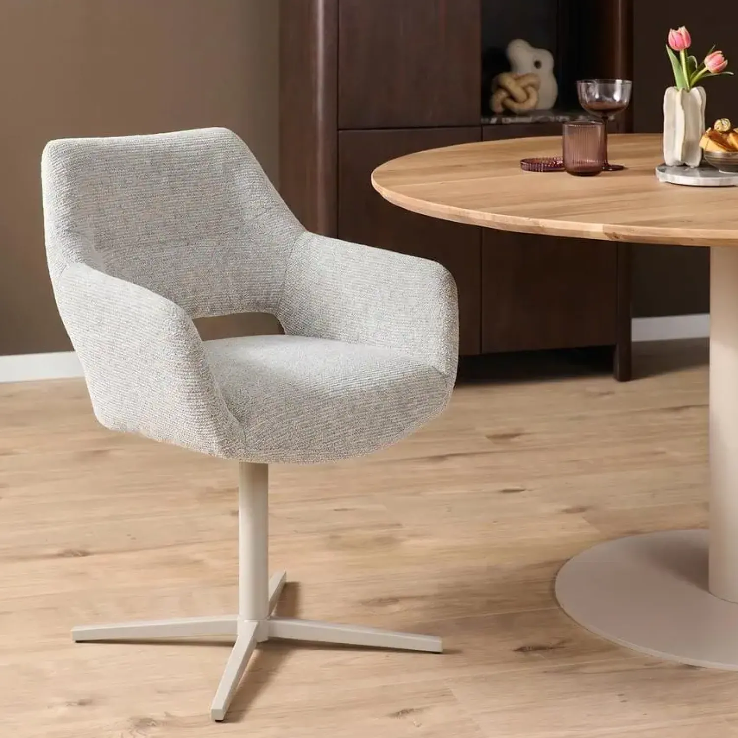 Furndea Eetkamerstoelen|Jaden Eetkamerstoel Beige met zandpoot