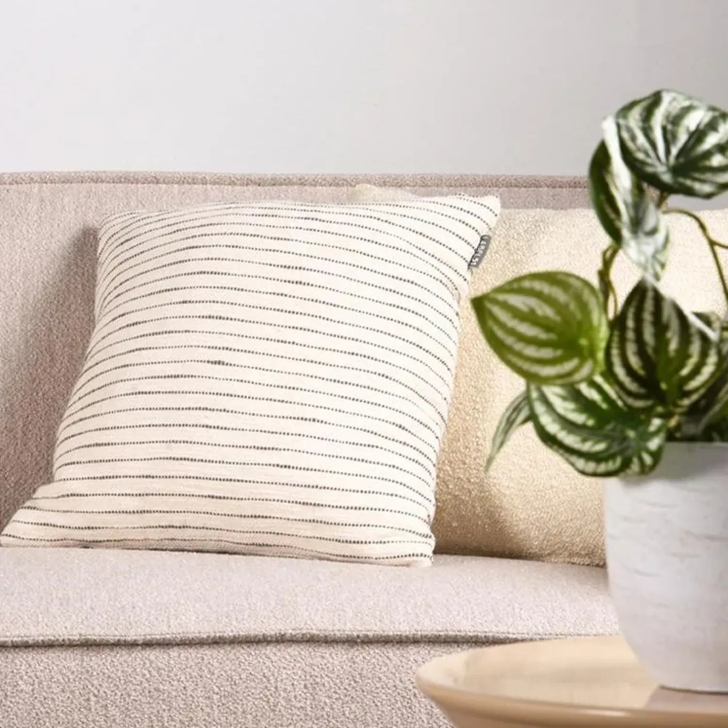 Label51 Hoekbanken|Loungebanken|Kay Bank 5-zits Naturel Boucle Links