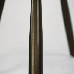Kalfort Eetkamerstoelen|Kelly Eetkamerstoel met wieltjes Alura zand met bruin bronzen poot