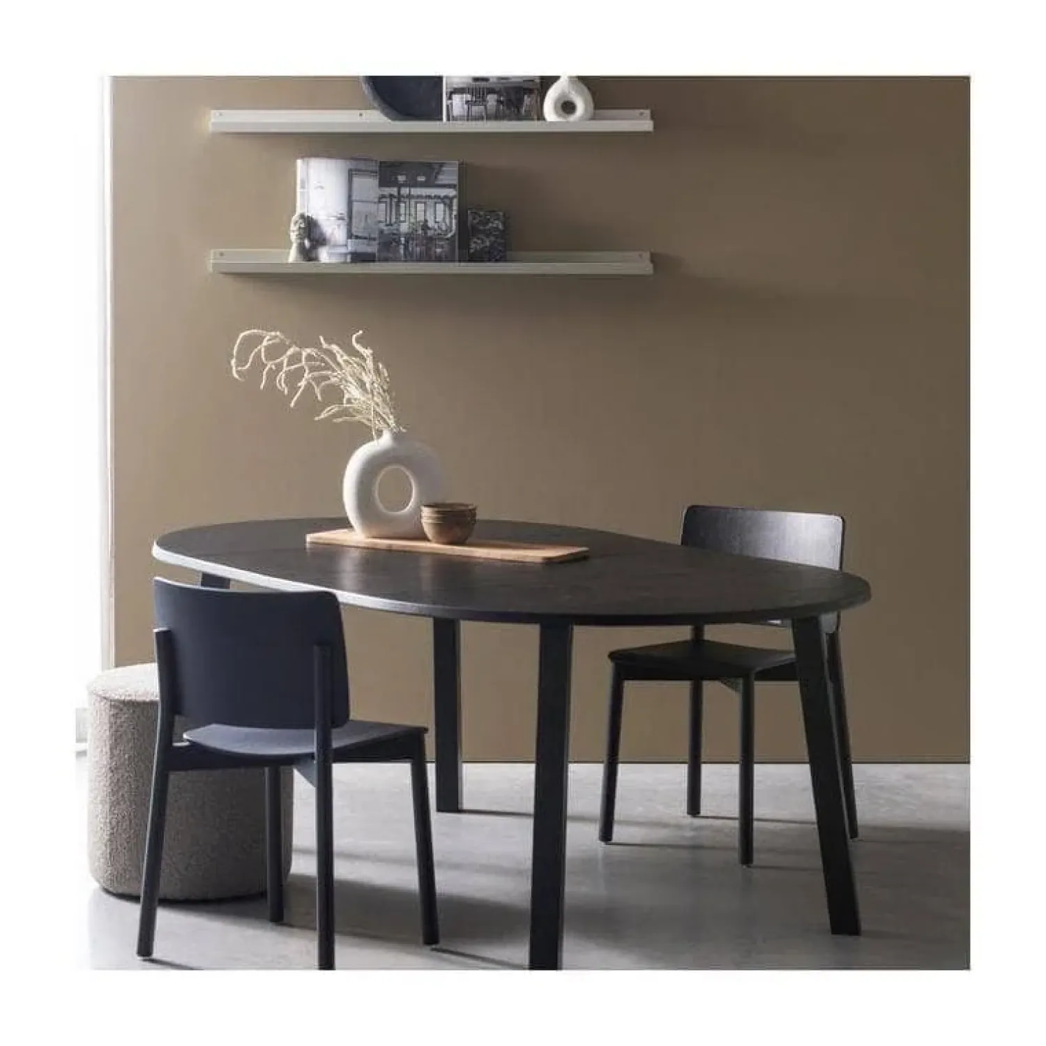 WOOOD Eettafels|Lange Jan Uitschuifbare eettafel rond eiken blacknight 120/160/200cm