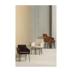 WOOOD Eetkamerstoelen|Mount Eetkamerstoel Met Armleuning Chenille Middenbruin
