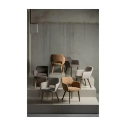 WOOOD Eetkamerstoelen|Murat Eetkamerstoel Taupe Met Houten Poot Bruin
