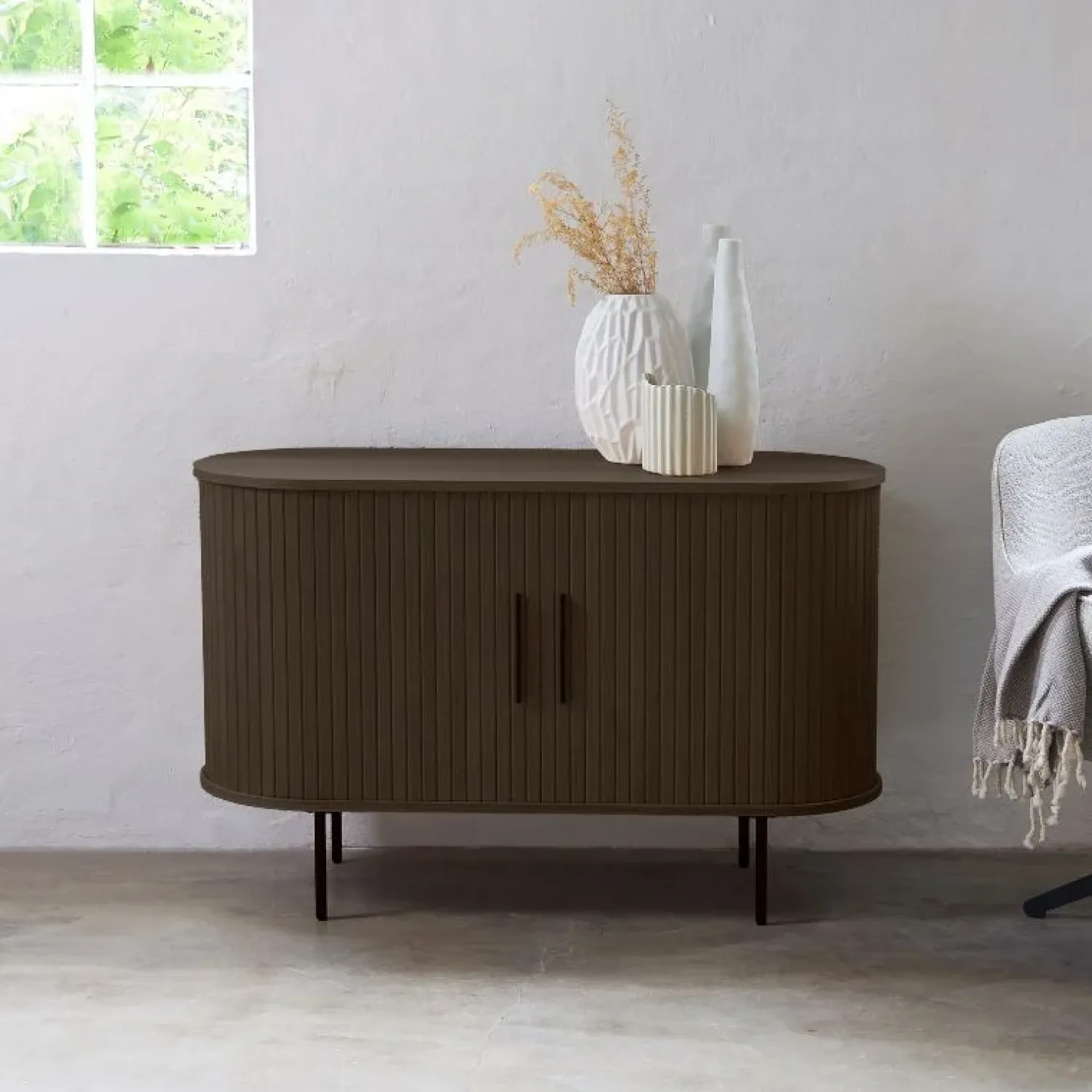 LykkeHome Dressoirs|Industriele Kasten|Nita Dressoir Donkerbruin 120cm