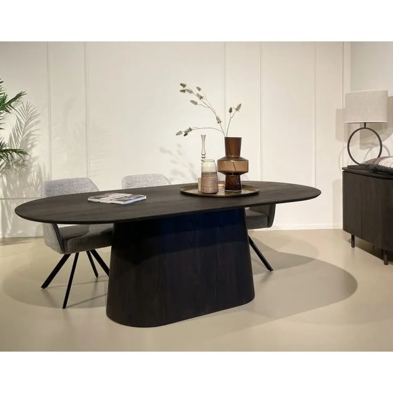 Livingfurn Eettafels|Novero Eettafel Espresso eiken ovaal 230cm