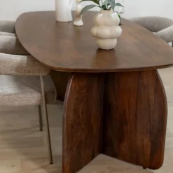 Vane Living Eettafels|Orla Eettafel Walnoot Deens Ovaal 200cm