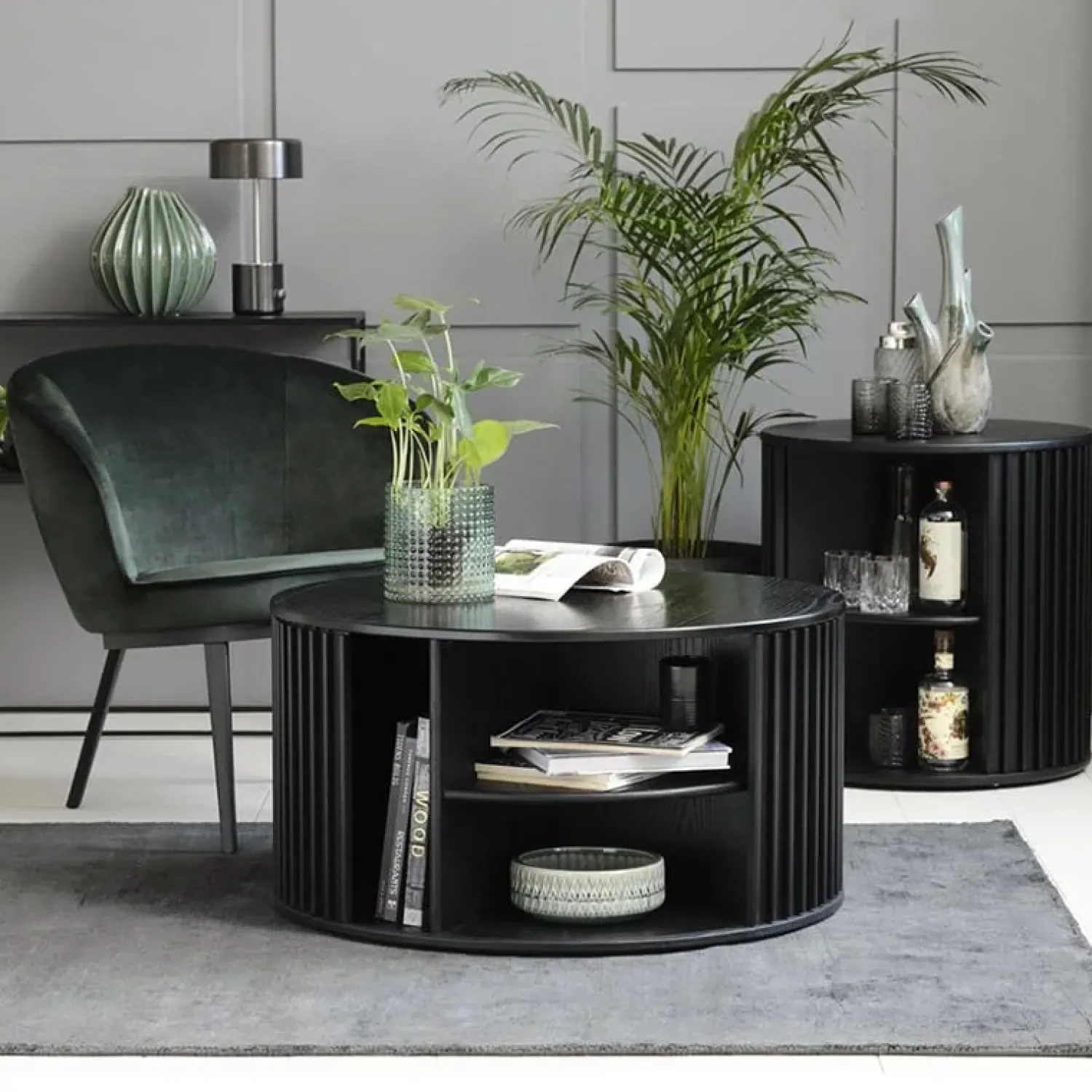 LykkeHome Bijzettafels|Sarita bijzettafel zwart eikenhoutfineer 60cm