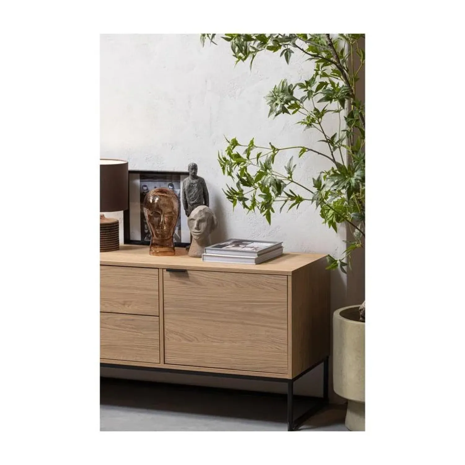 WOOOD Industriele Kasten|Tv Meubels|Silas TV Meubel 180 cm Eiken Decor 180cm