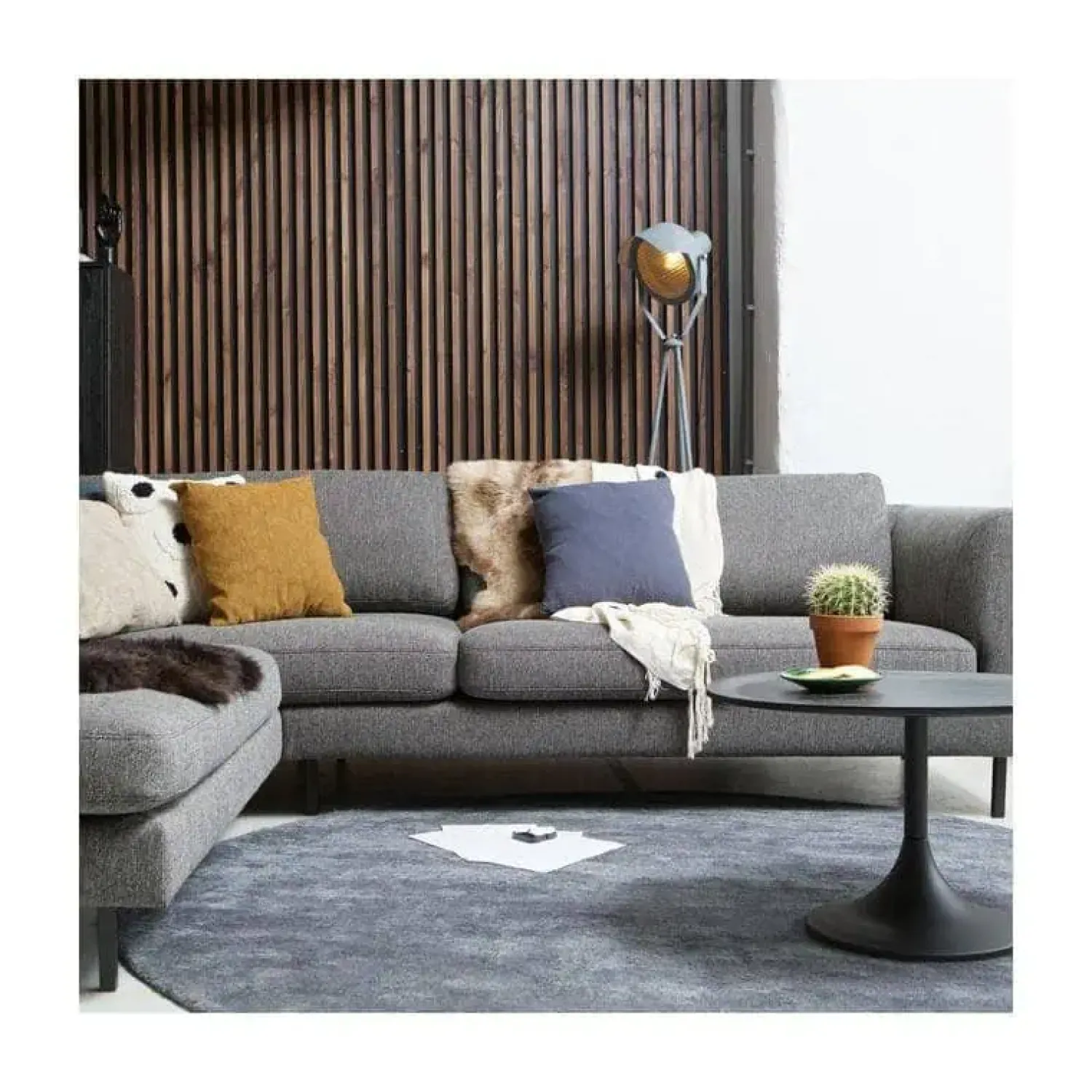 WOOOD Wandkasten|Industriele Kasten|Silas Wandkast 2-Deurs Essen Blacknight 85cm