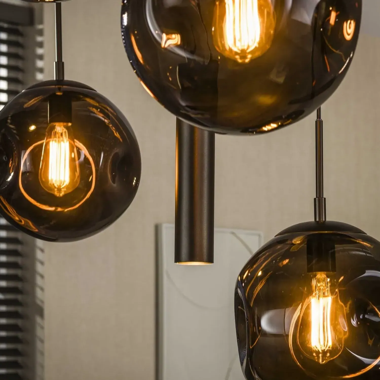 Kalfort Hanglampen|Glazen Hanglamp|Solaro 9-lichts Hanglamp Bruin glas