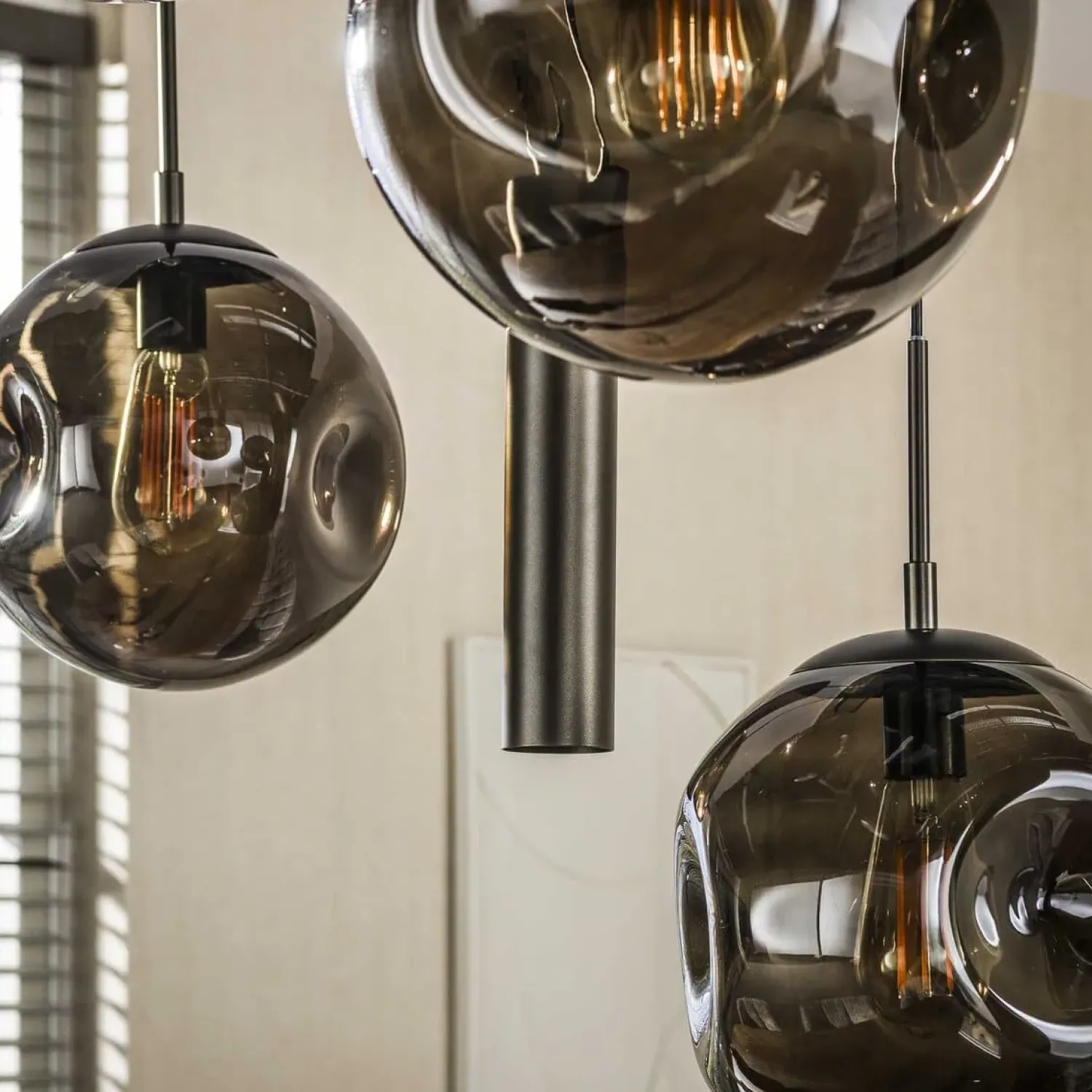 Kalfort Hanglampen|Glazen Hanglamp|Solaro 9-lichts Hanglamp Bruin glas