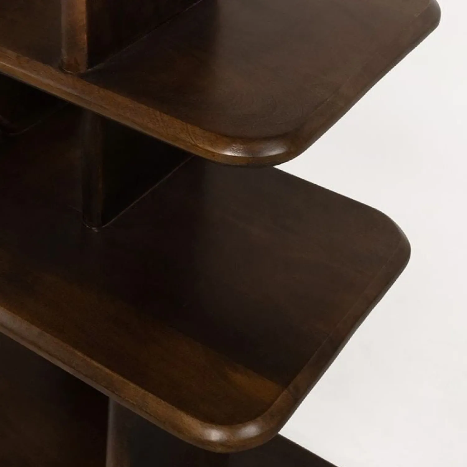 Mysons Boekenkasten|Industriele Kasten|Sorano Boekenkast mangohout Walnoot 140 cm