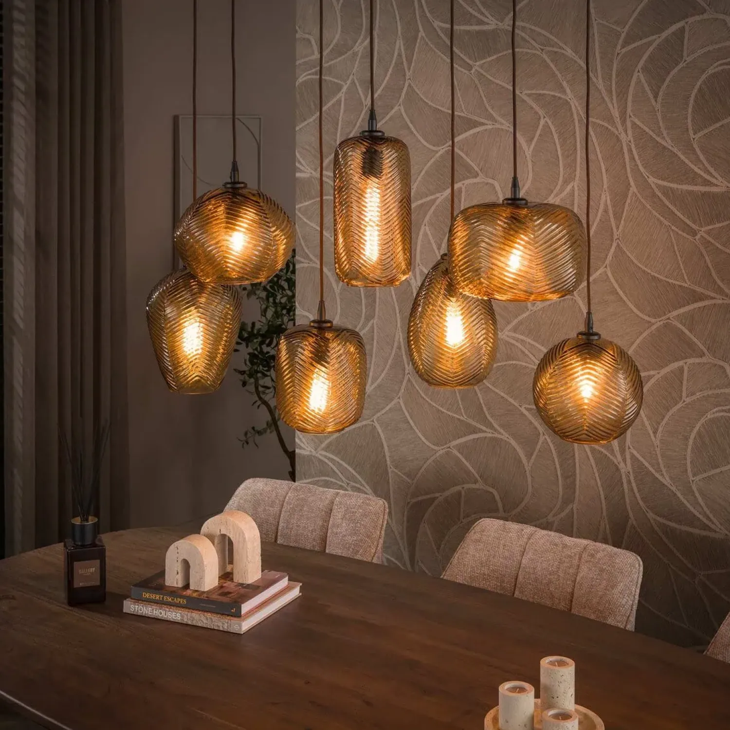 Kalfort Hanglampen|Glazen Hanglamp|Sully 7-lichts Hanglamp Smoke bruin glas