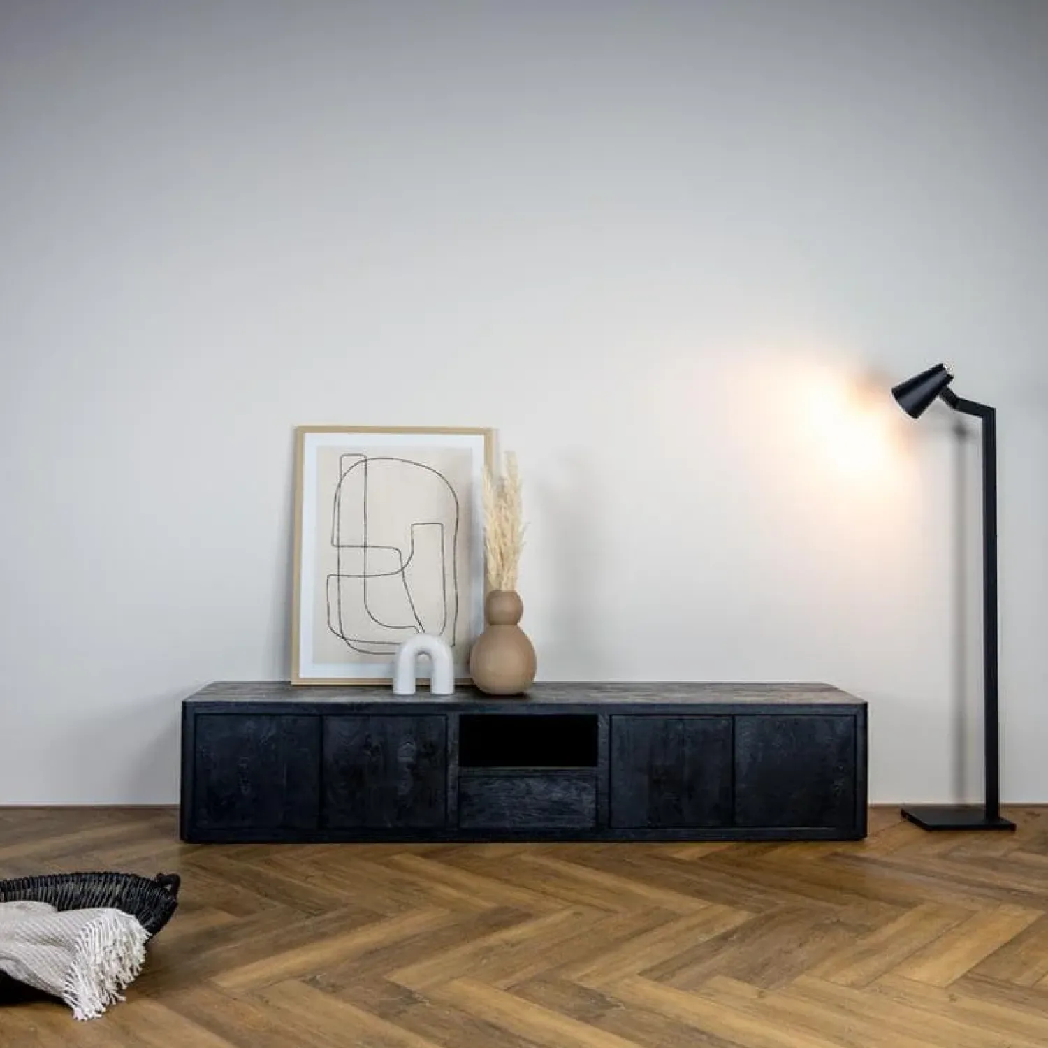 Tower living Industriele Kasten|Tv Meubels|Tenna Zwevend Tv meubel zwart mangohout 200cm